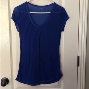 athleta navy t shirt